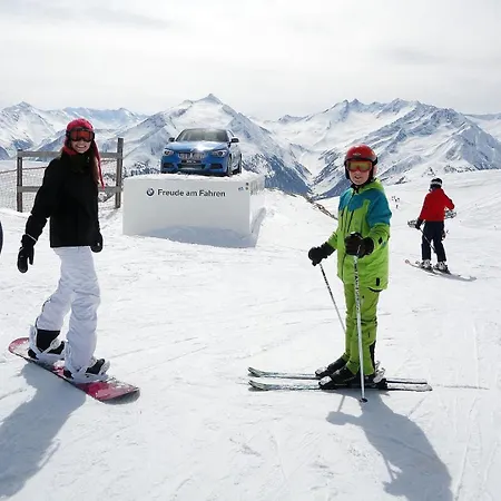 Nyaraló Skihuette Silberleiten, 8 Personen *