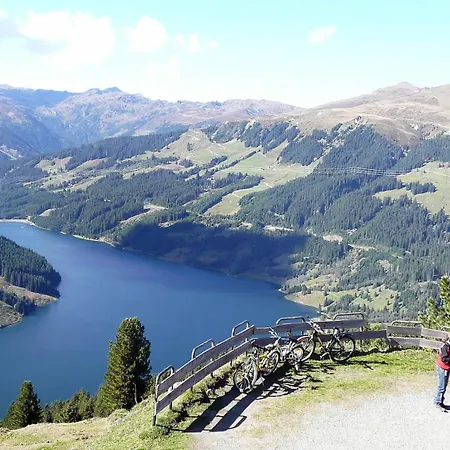 Casa de Férias Skihuette Silberleiten, 8 Personen Krimml
